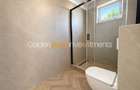 Vilă individuală nouă în Tunari, 5 camere, 350 mp teren