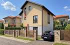 Casa individuala cu 5 camere. Teren 320 mp. - 6
