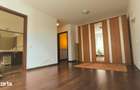 Pipera: Vila cu 3 camere, 3 bai si curte proprie !