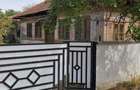 Vand casa batraneasca teren 1000m2 - Preajba -Craiova -