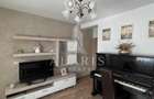 Apartament cu 3 camere, curte proprie, zona Braytim