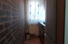 Inchiriez apartament semidecomandat - Etaj 1