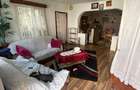 Casă cu 5 camere cu Teren 750 Mp în Central - 1