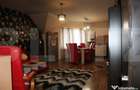 Casa cu etaj ?i spa?iu comercial, vedere la partia de sc - 7