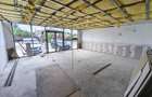 Inchiriem spatiu comercial Oreavu - 4