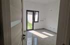 Direct proprietar vând vilă  P+1 în Lumina - 2