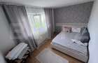 Apartament de vanzare, cu 2 camere, 49 mp, zona Micro 11 - 5
