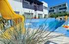 Complex cu piscina si terasa, de vanzare la 200 m de mare, Mamaia Nord - 5