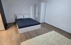 Proprietar inchiriez garsoniera zona Liberty Mall sector 5 - 3