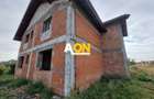Casa la rosu,2100 mp teren,zona Micesti