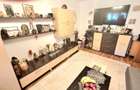 Oferim spre vinzare apartament 3 camere la parter in Marasti.