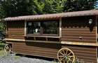 3 cladiri pe piloni: food truck/car vienez; toaleta externa; cladire/ghereta - 5