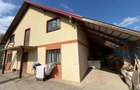 Casa P M de in Odobesti 1.021mp teren - 16