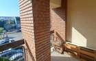 De inchiriat Apartament 3 camere situat in zona Centru. - 3