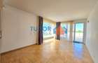 Elegant 2-Bedroom Duplex Apartment with Panoramic Park Views - 16