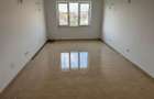 Apartament 2 camere ( cu posibilitate de 4 camere), central - 4