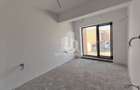 Casa 4 camere complex rezidential, 2 locuri de parcare , Palazu Mare