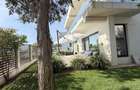 Vila 4 camere complex Novum direct proprietar 650 000 euro TVA inclus - 1