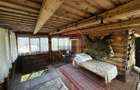 Teren de 900 mp cu cabana rustica, intr-o zona linistita