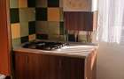 Inchiriez apartament in Racadau