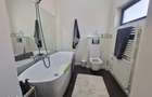 Mamaia Nord- 3 camere, 3 grupuri sanitare, curte 40mp,mobilat-143.000e
