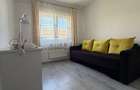 Apartament cu 3 camere decomandat în Central - 1