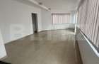 Spatiu comercial, 100 mp, zona Micro 6 - 6