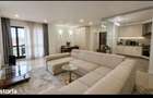 Apartament cu 4 camere în Central - 1