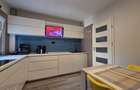 Apartament spa?ios cu 4 camere, complet renovat ?i mobilat - 10