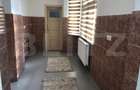De vanzare, casa in Schei - 3