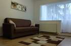 Dau in chirie apartament 2 camere - 1