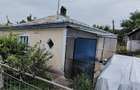 Casa locuibila in oras cu 1000mp teren