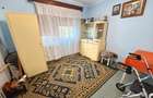 Apartament 3 camere| 47 mp| etaj 2| zona Cugir