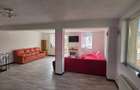 Vila de vanzare cu 8 camere ?i garaj in Busteni