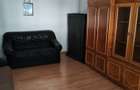 INCHIRIERE O CAMERA INTR-UN APARTAMENT DE 3 CAM  BERCENI- RESITA - 2