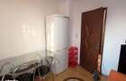 Inchiriez apartament decomandat cu doua camere - 4