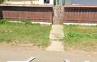 Casa batraneasca de vanzare