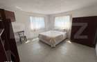 Casa de vanzare, 160 mp, teren 250 mp, zona Santuhalm