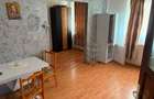 Inchiriez apartament 2 camere in Roman, Neamt - 1