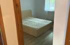 Inchrriez apartament 3 camere - 1