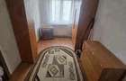 De vanzare apartament cu 3 camere, situat central, zona Politiei, mobilat Pret 45000euro - 2