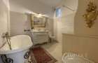 Apartament deosebit cu 3 camere, curte si parcare, aproape de Centru - 13