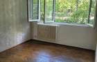 Inchiriez apartament 3 camere semidecomandat, P 4, Apusului, str Ghirlandei, Militari - 3