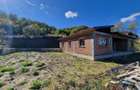 Casă cu 4 camere cu Teren 3600 Mp în Vlădești - 4