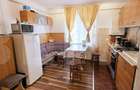 Apartament de vanzare, cu 3 camere, decomandat, 68mp, parter inalt - 7