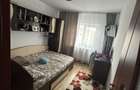 Vand apartament cu 3 camere la etajul 4 - 7