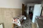 Apartament o camera, 40 mp, decomandat, zona Porii - 8