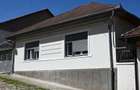 Casă cu 5 camere cu Teren 500 Mp în Central - 2