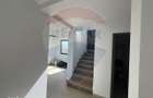 Casa / Vila 5 camere in zona Nord - 1