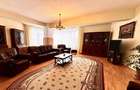Vila zona Coresi | 1170 mp teren | 6 camere | De vanzare - 6